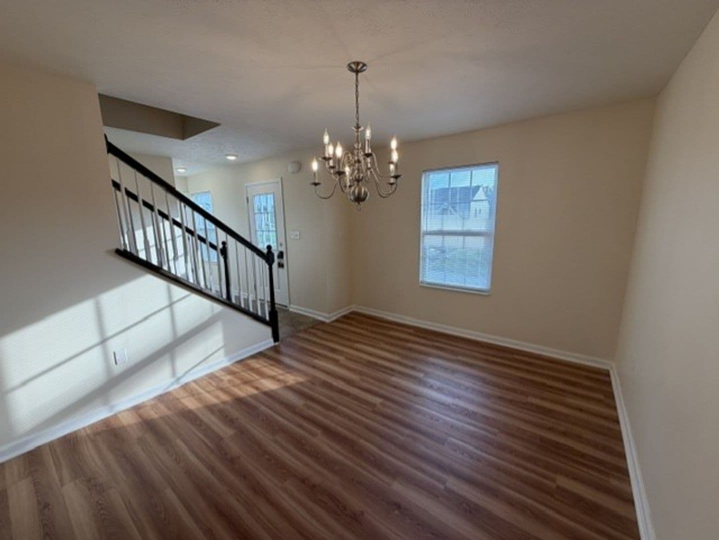 Jefferson Hills House: 422 Labrador Lane