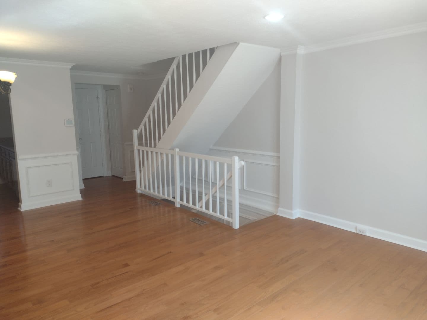 Bethel Park House: 5493 Library Road #13