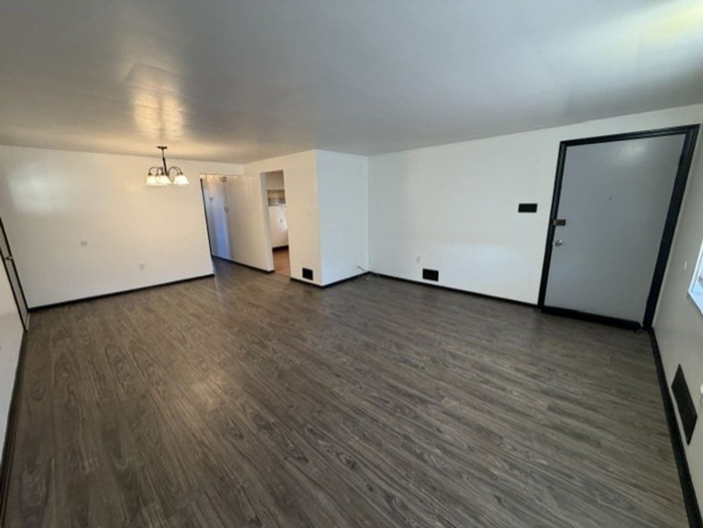 Pittsburgh Apartment: 114 Van Wyck Avenue