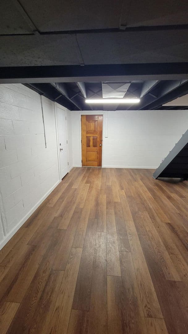 West Mifflin House: 4648 Bowes Avenue