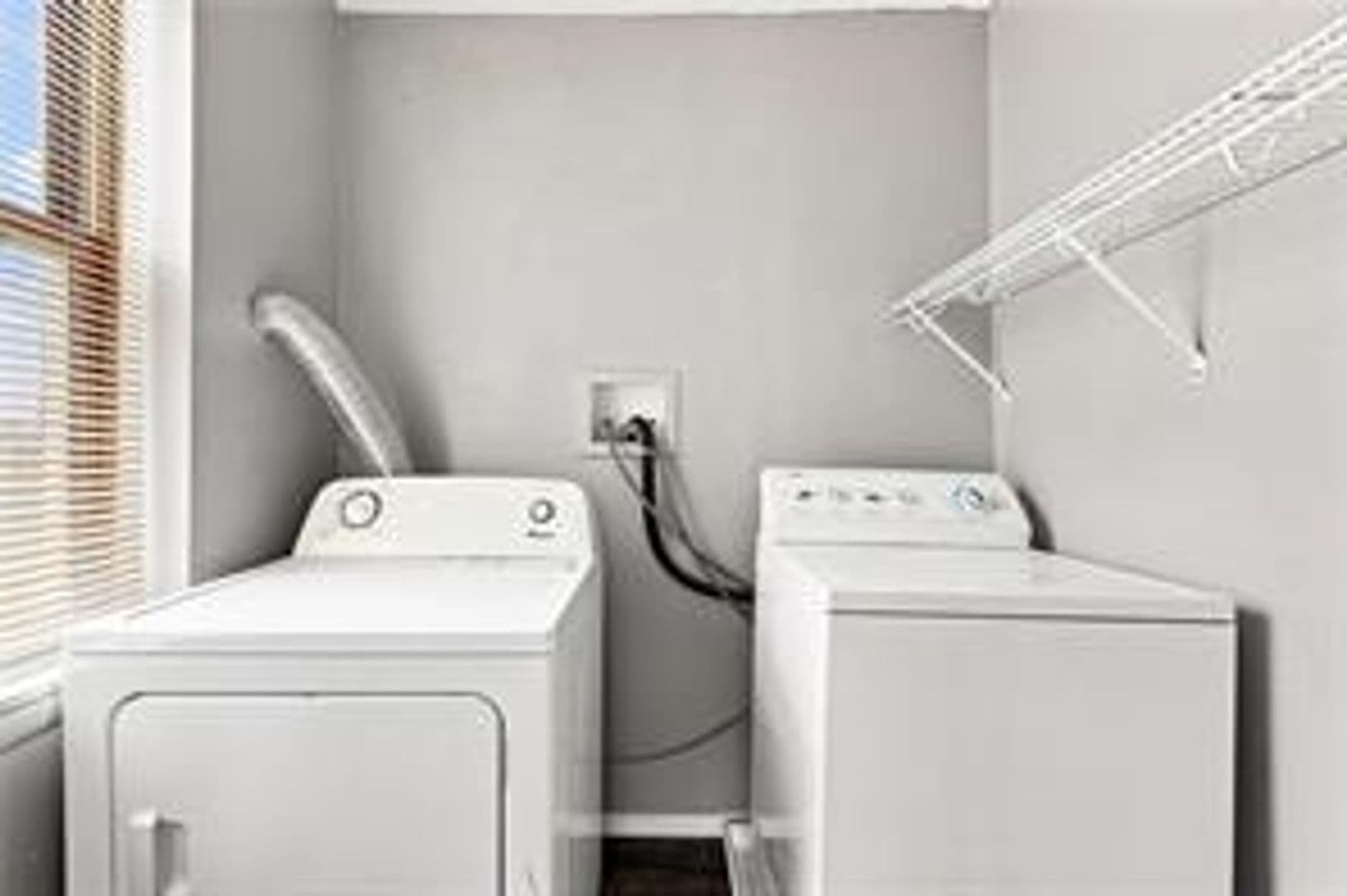 Pittsburgh Apartment: 614 Jacksonia Street