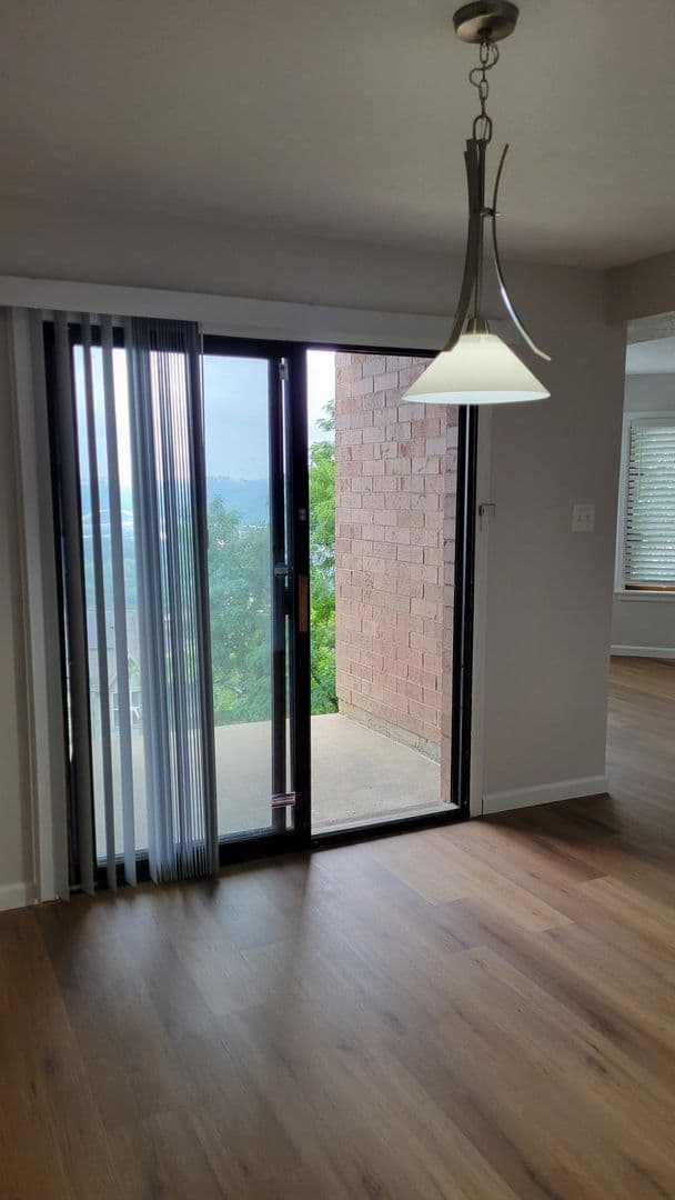 Pittsburgh Condo: 1845 Clayton Avenue