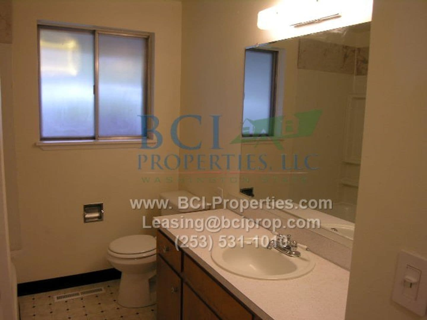 Tacoma Apartment: 7440 S. Pine