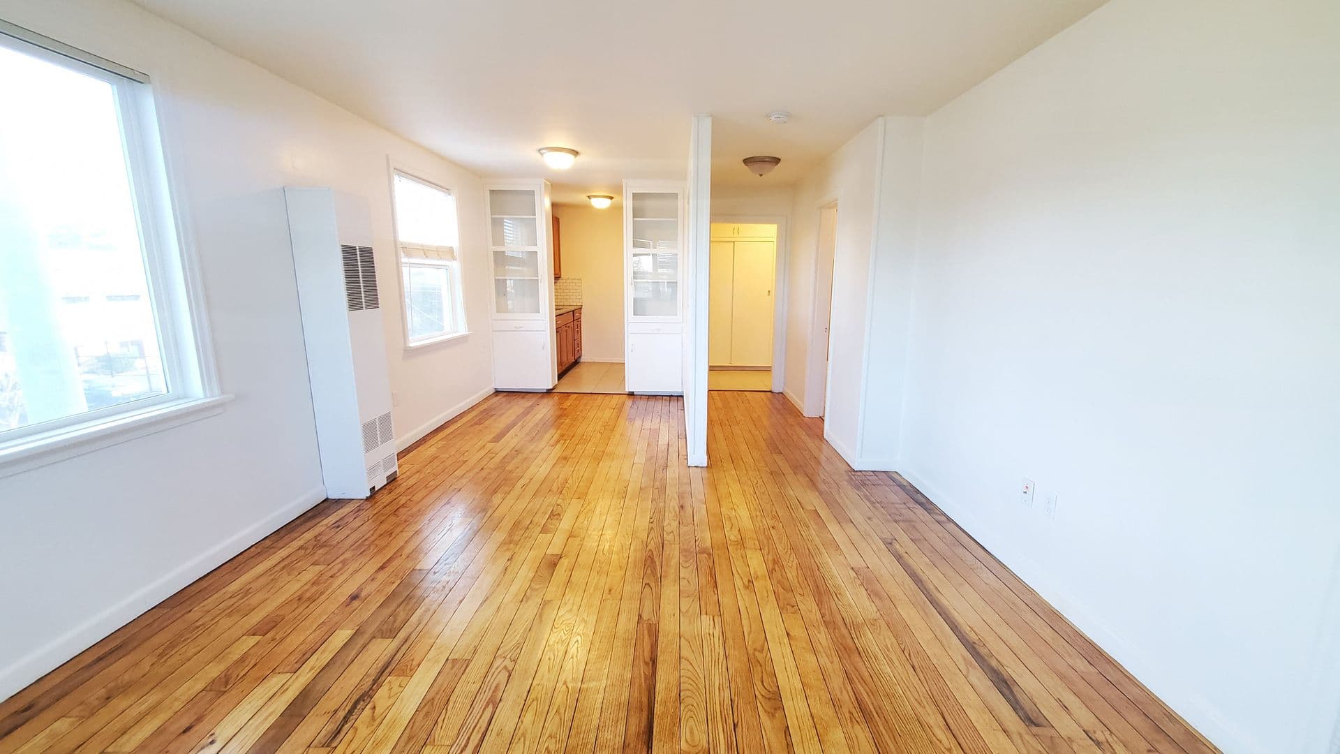 Tacoma Apartment: 1204 S. Proctor St