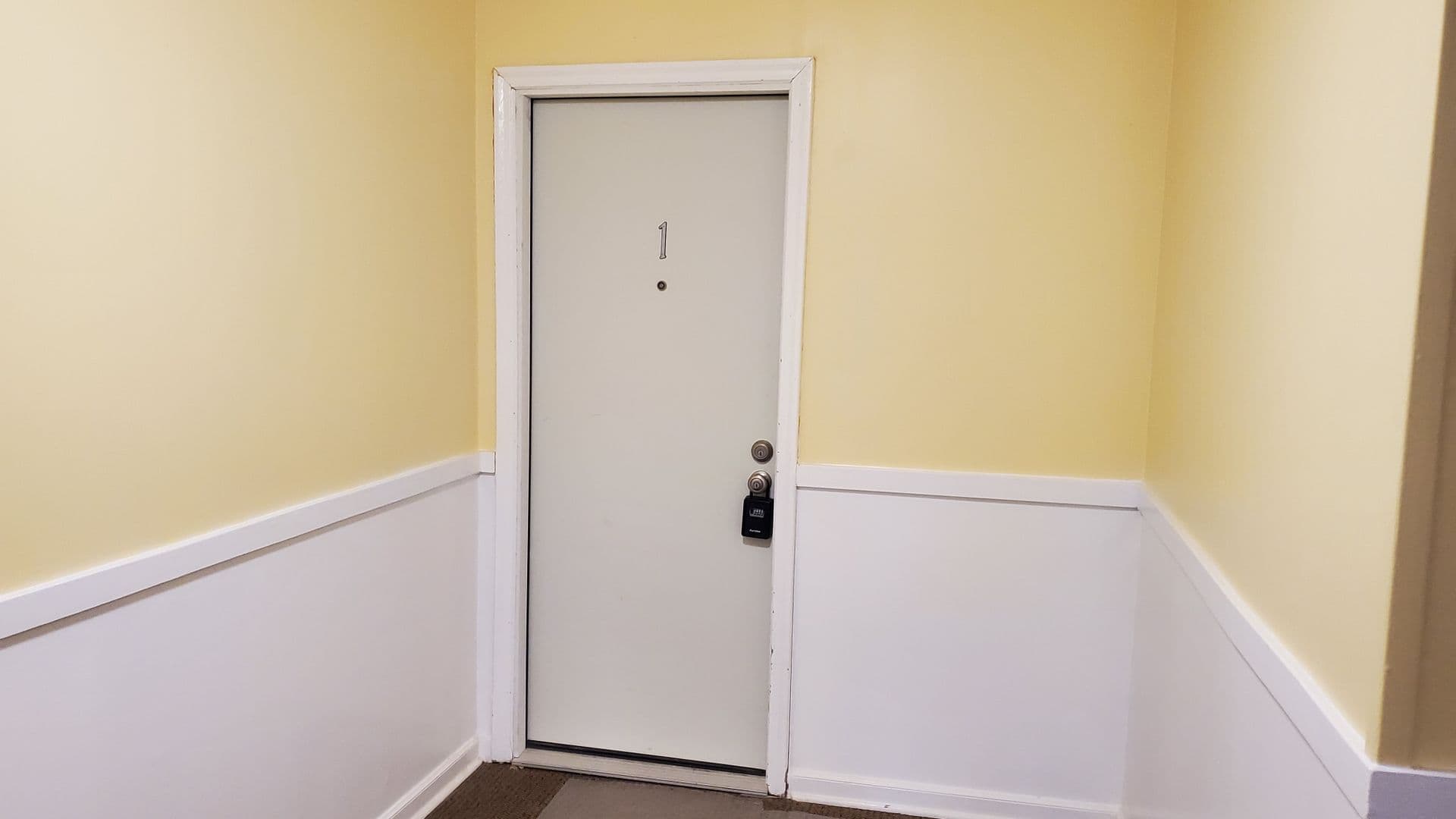Tacoma Apartment: 1204 S. Proctor St