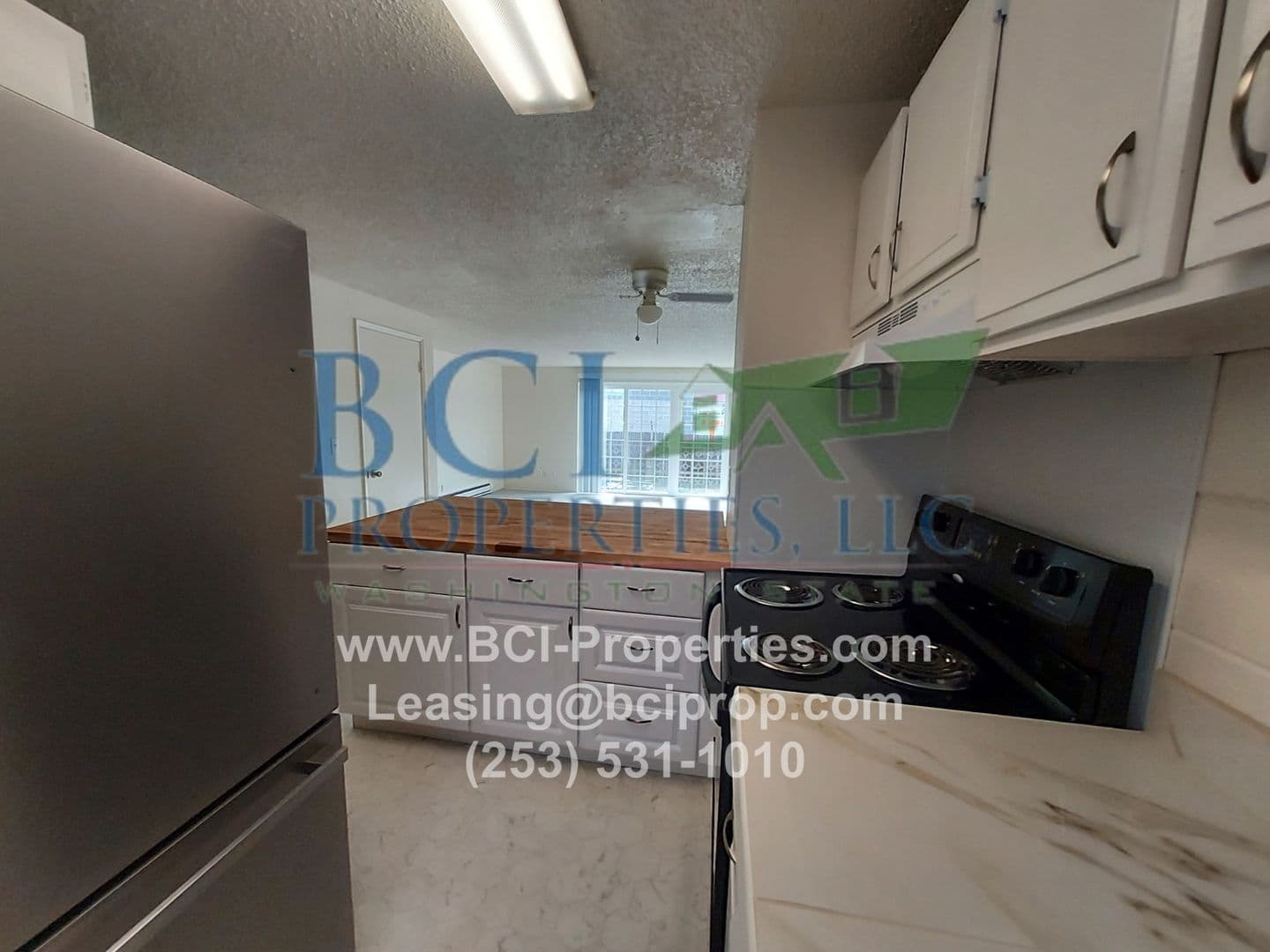 Tacoma Apartment: 8624 Pacific Ave