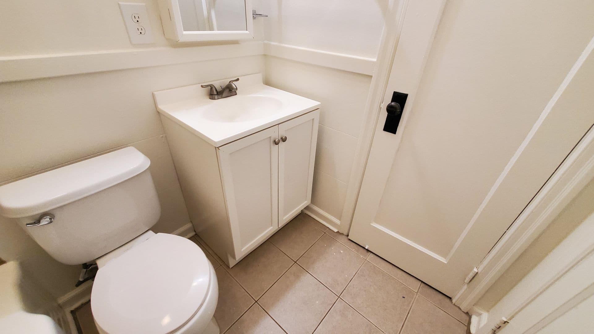 Tacoma Apartment: 1204 S. Proctor St