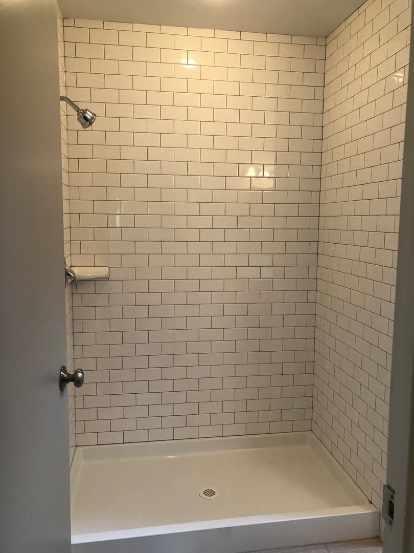 Seattle Apartment: 2714 S King St