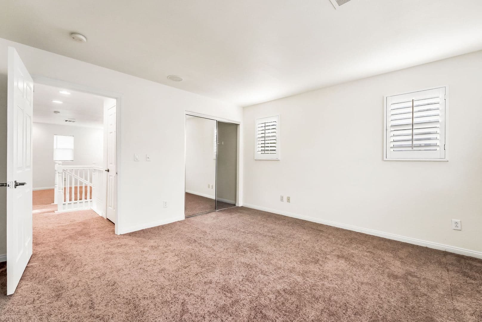 Las Vegas House: 9158 White Rock Peak Street