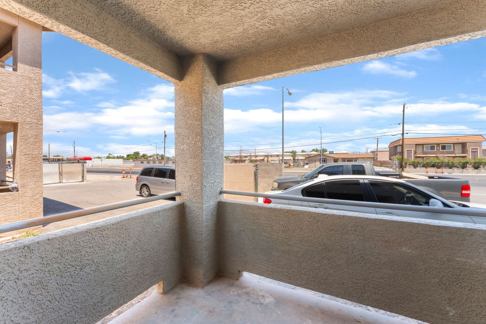 Las Vegas Apartment: 5689 E Lake Mead Blvd