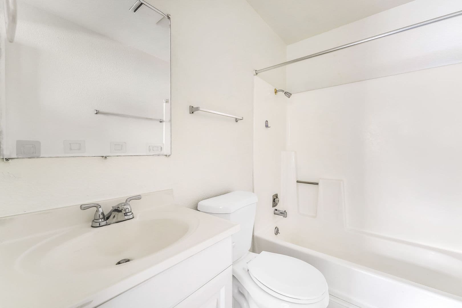 Las Vegas Apartment: 5303 Del Gado Dr.