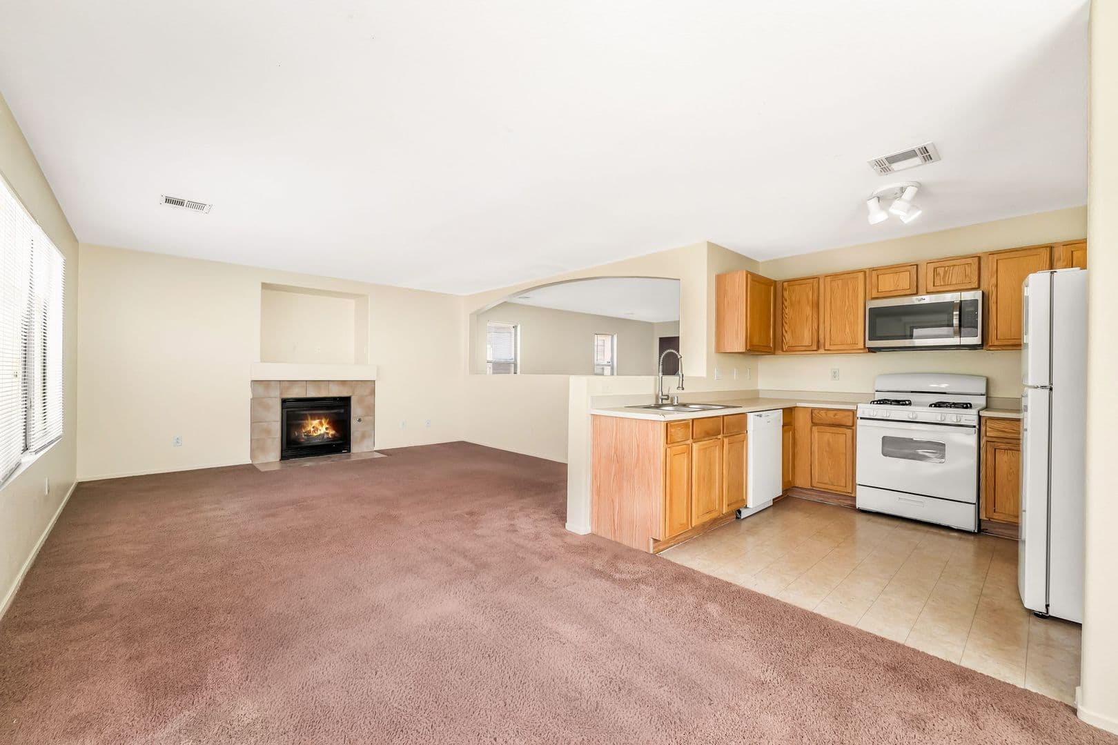 Las Vegas House: 4849 Lone Grove Dr