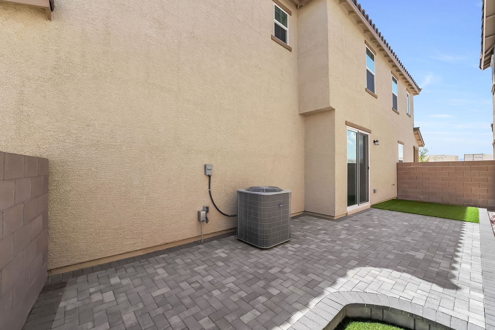 Henderson House: 2490 Palizzi Ct