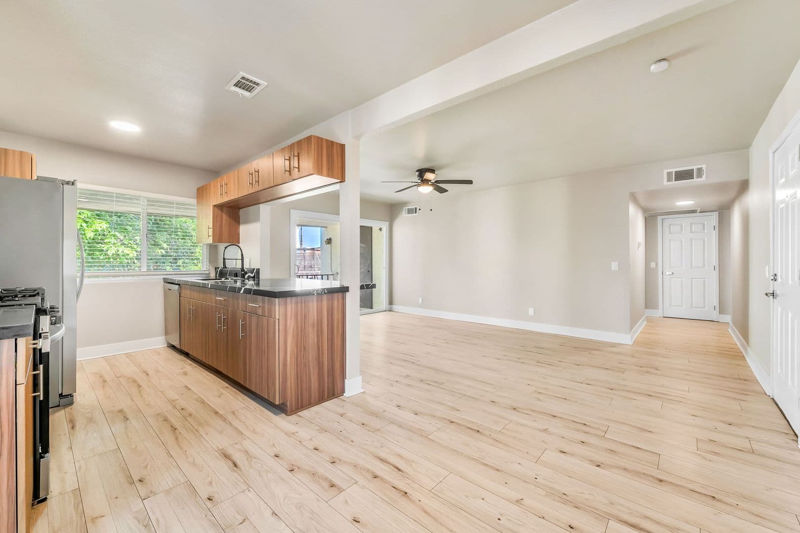 Las Vegas House: 1405 Vegas Valley #226
