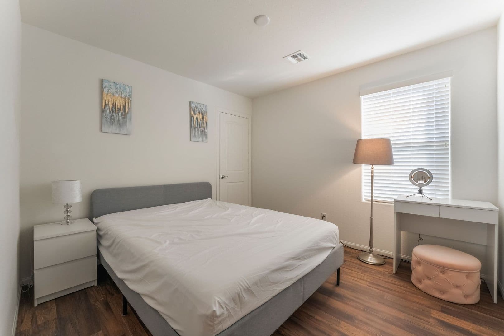 Las Vegas House: 8749 Spanish Ridge Ave