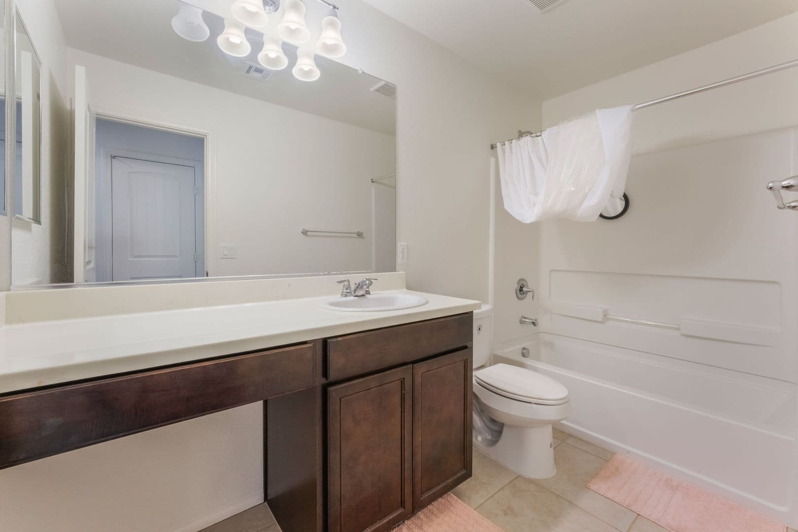 Las Vegas House: 8749 Spanish Ridge Ave