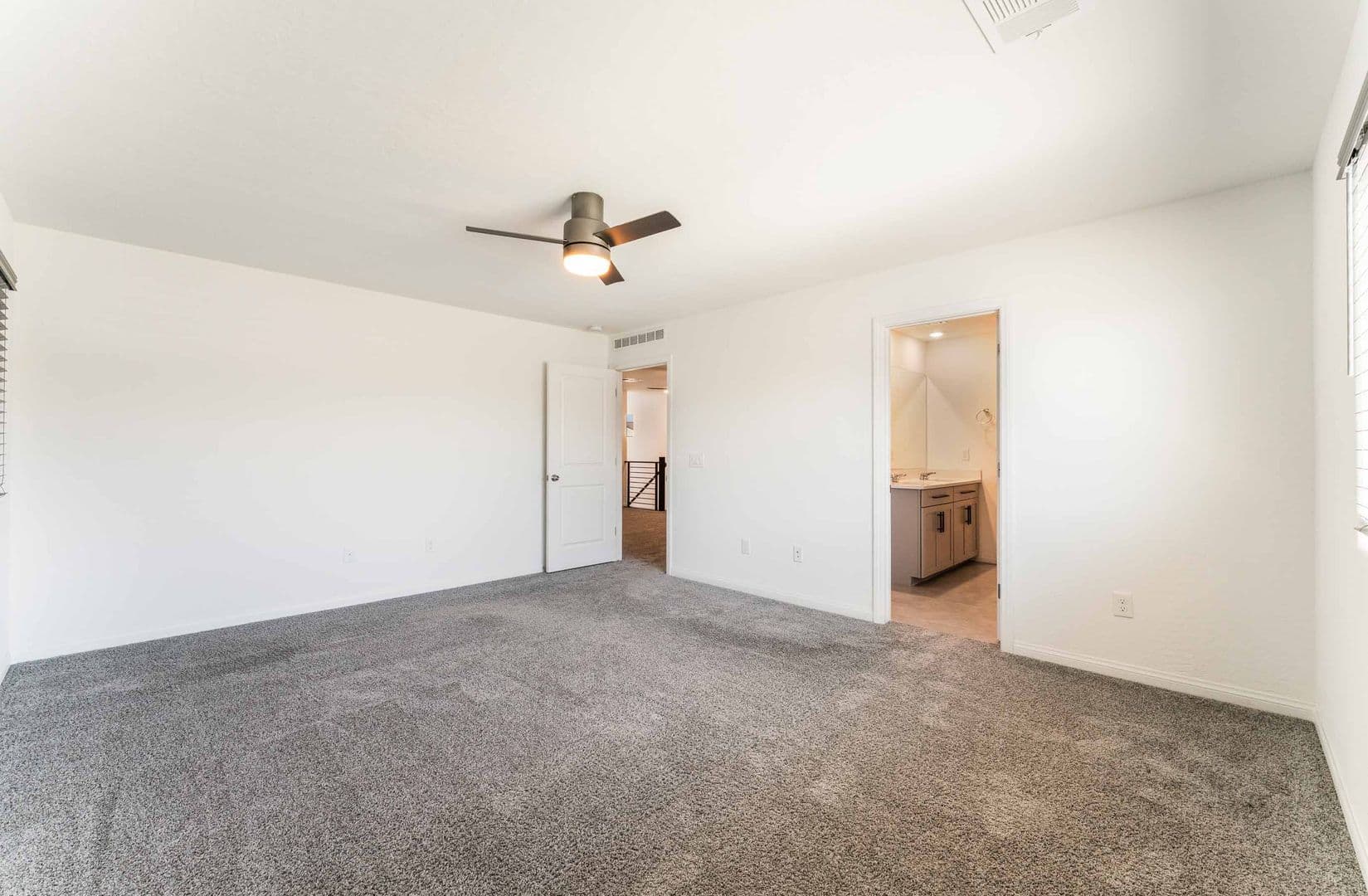 North Las Vegas House: 6958 Stone Cactus St