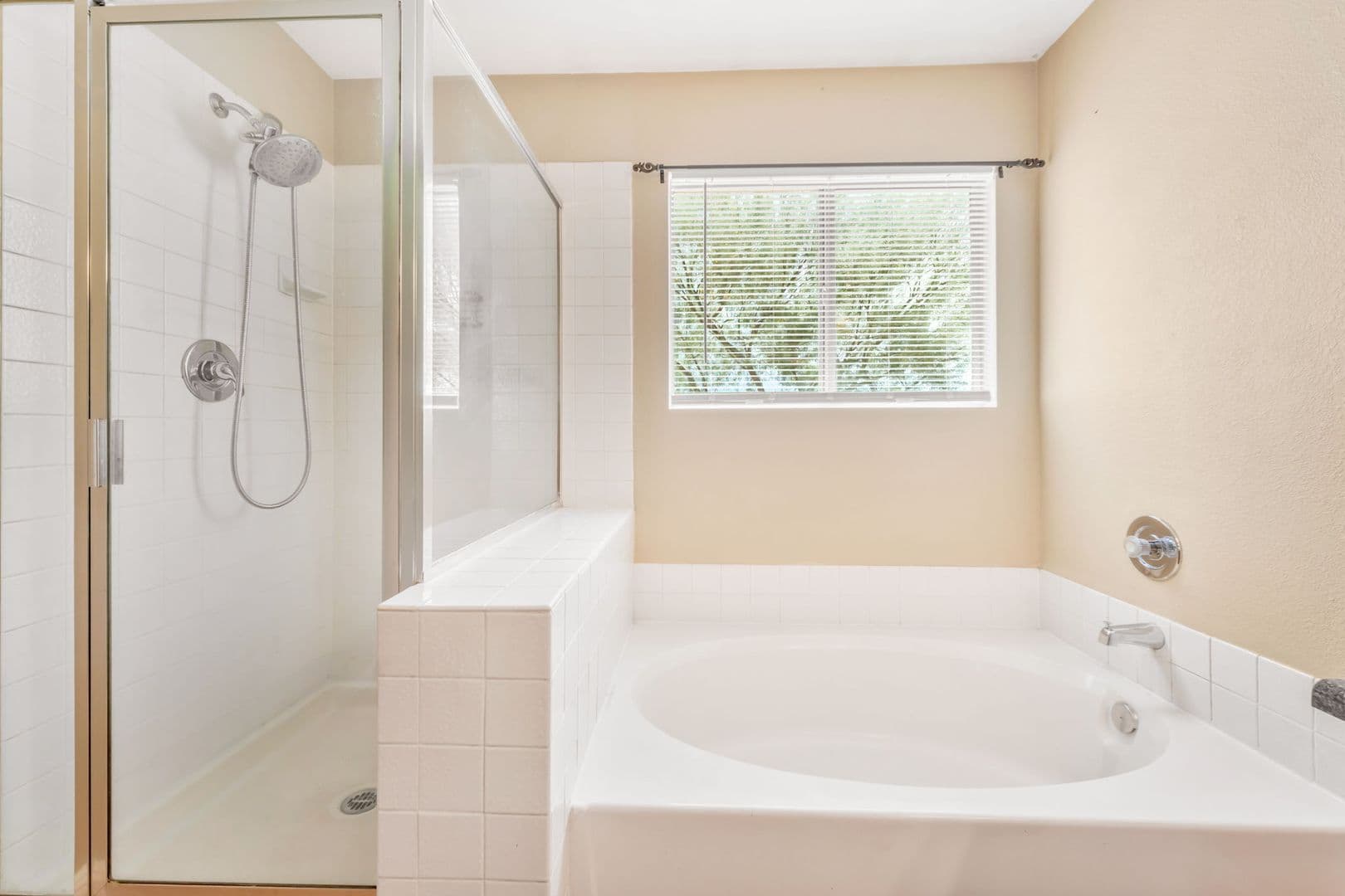 Las Vegas House: 8101 Exploration Ave