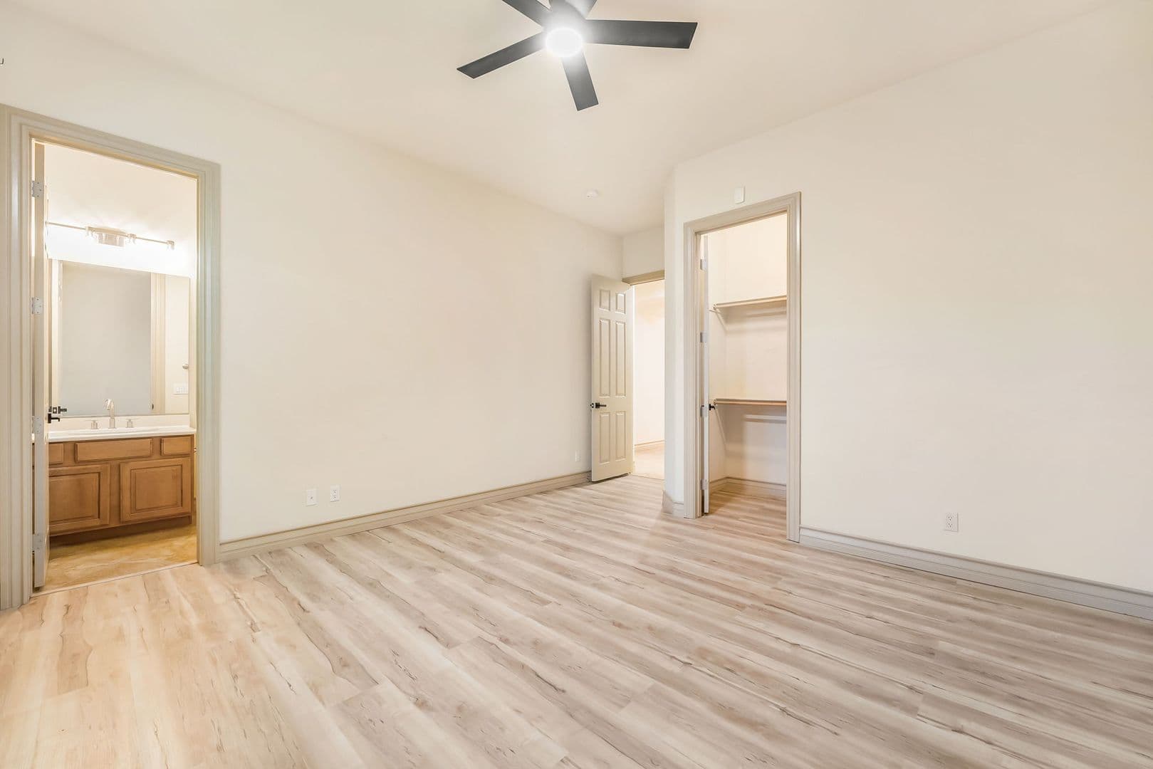 Las Vegas House: 3694 Cameron Paul Ct