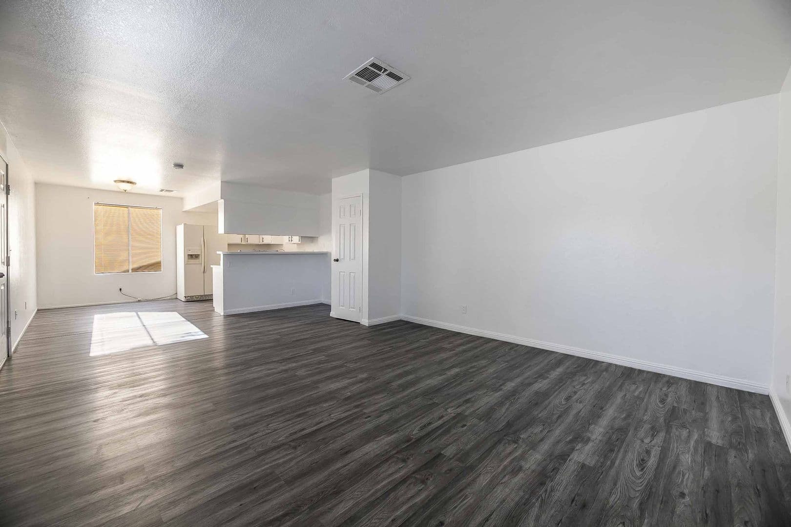 Las Vegas Apartment: 4721 Cessna Ave