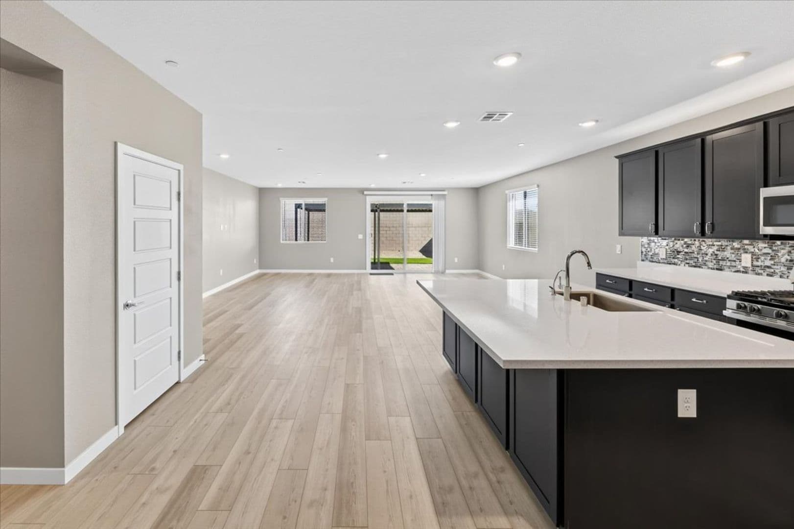Las Vegas House: 10862 Lewis Pointe Ave
