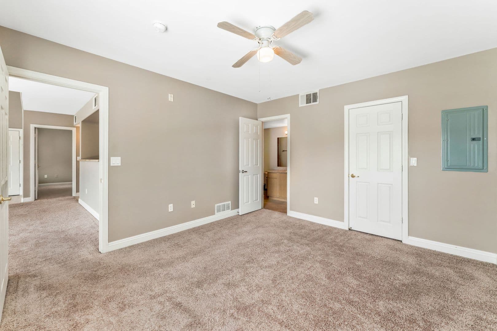 Las Vegas House: 8000 Badura Ave #2070