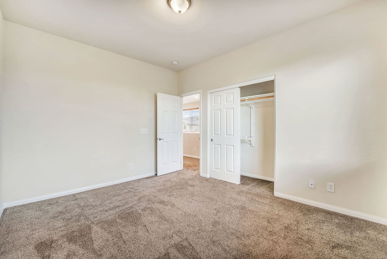 Las Vegas House: 168 Red Tee Lane