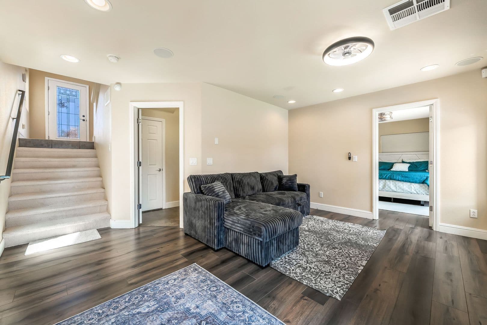 Las Vegas House: 6877 Philharmonic Ave
