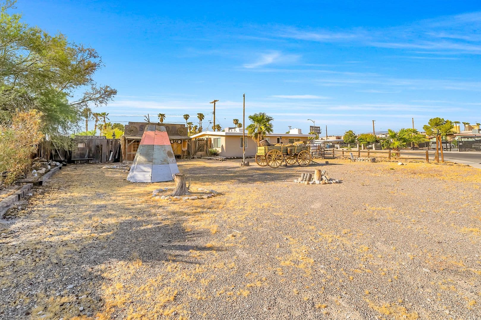 Las Vegas House: 867 Lulu Ave.