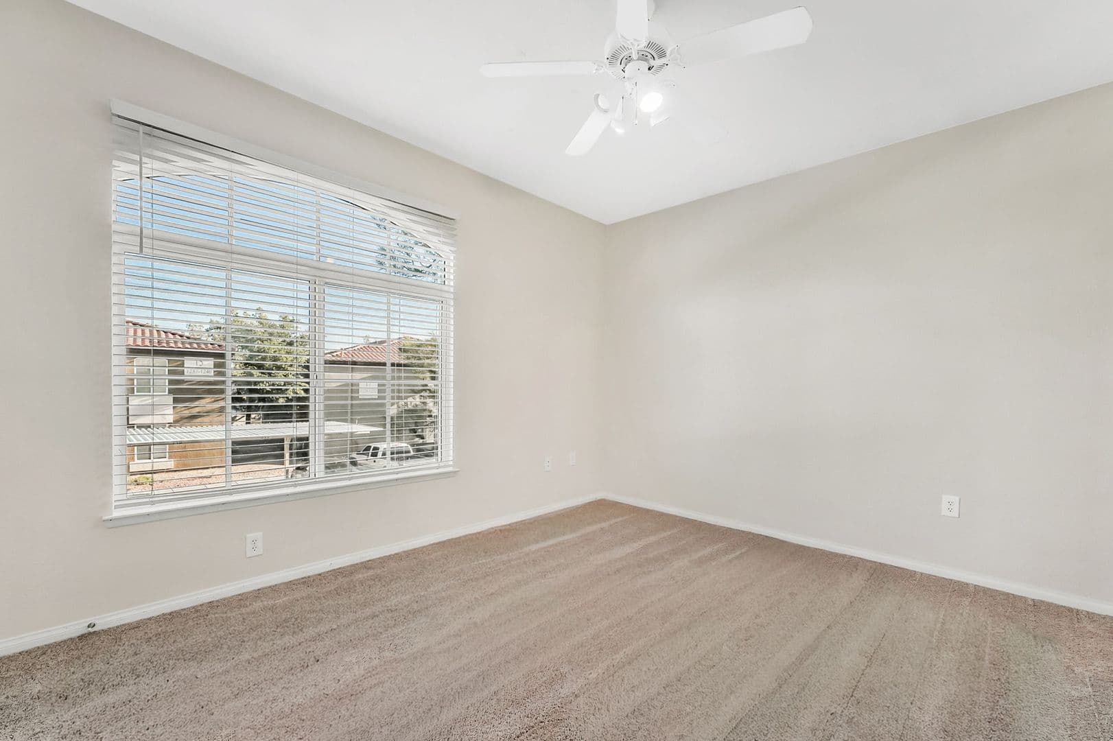 Las Vegas House: 9000 S Las Vegas Blvd #2242