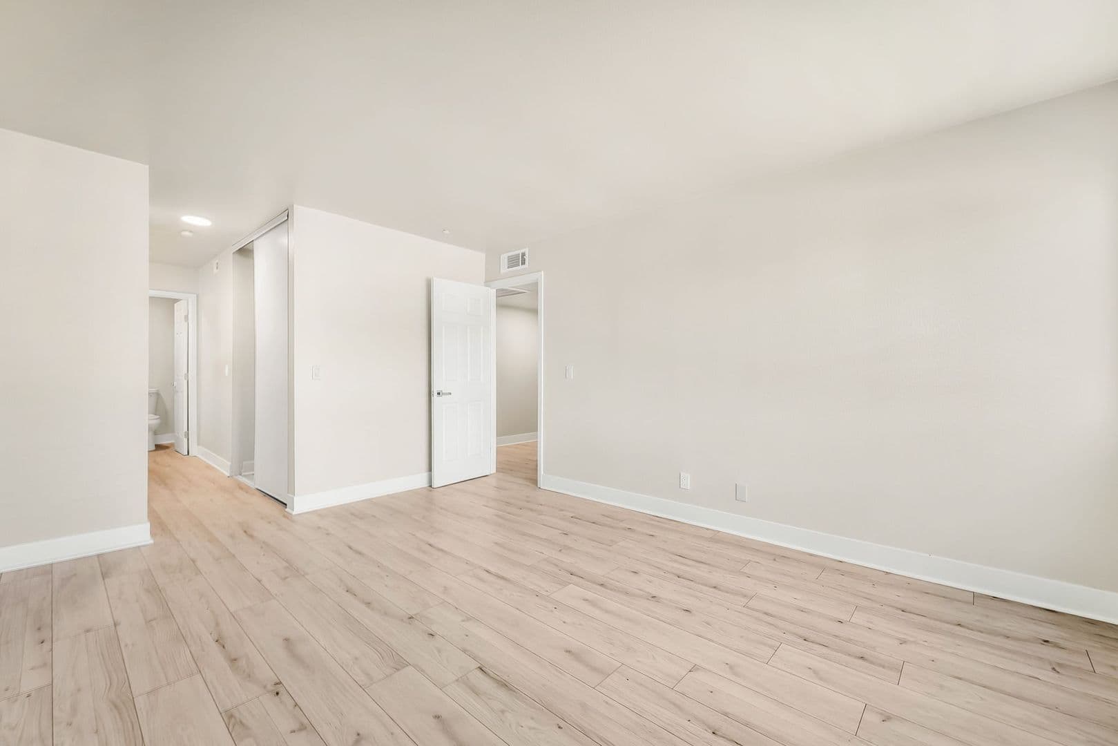 Las Vegas House: 1405 Vegas Valley #226