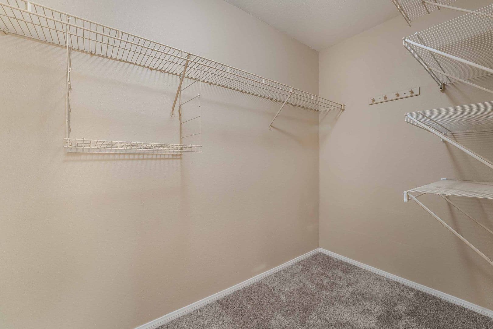 Las Vegas House: 10466 Gwynns Falls St
