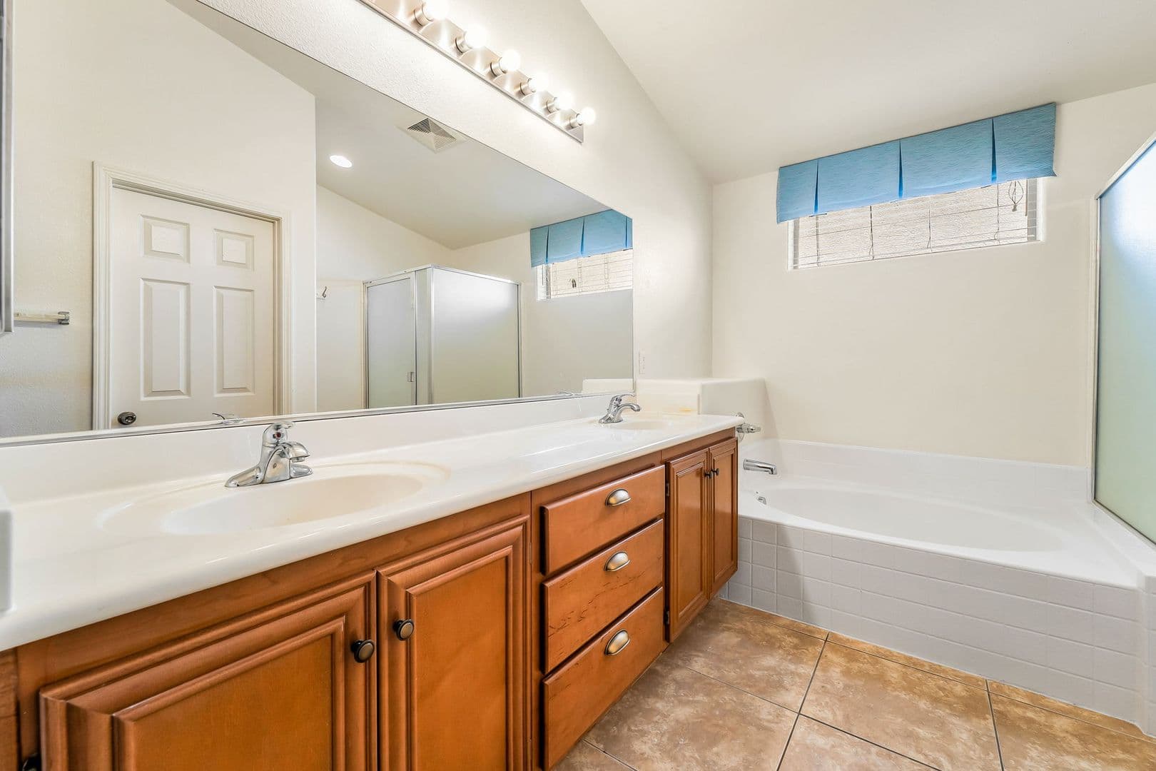 Henderson House: 381 Red Snap Dragon Ln