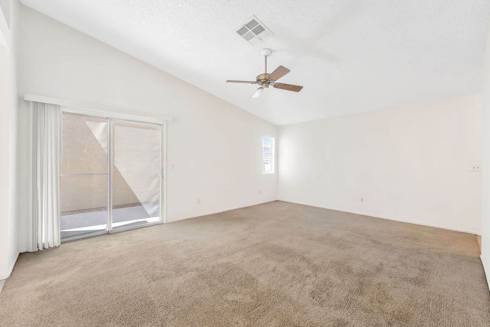 Las Vegas House: 4656 Bumblebee Circle