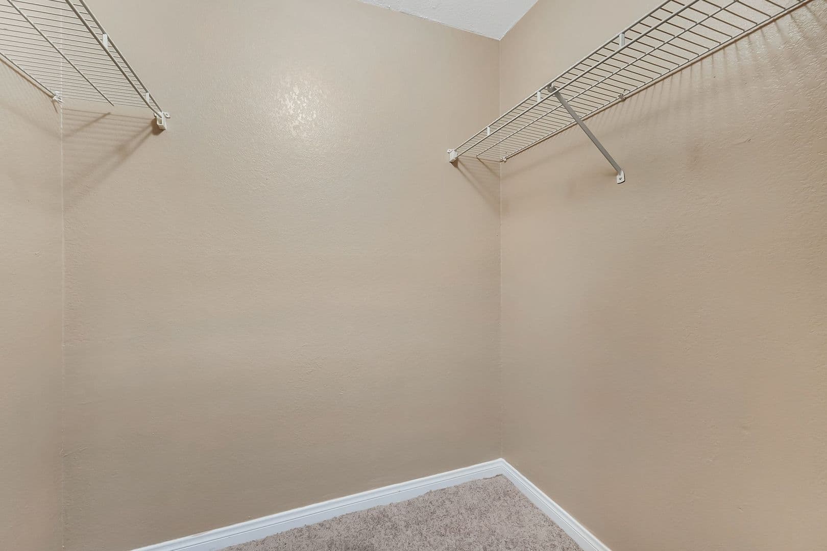 Las Vegas House: 3135 S Mojave Rd #227