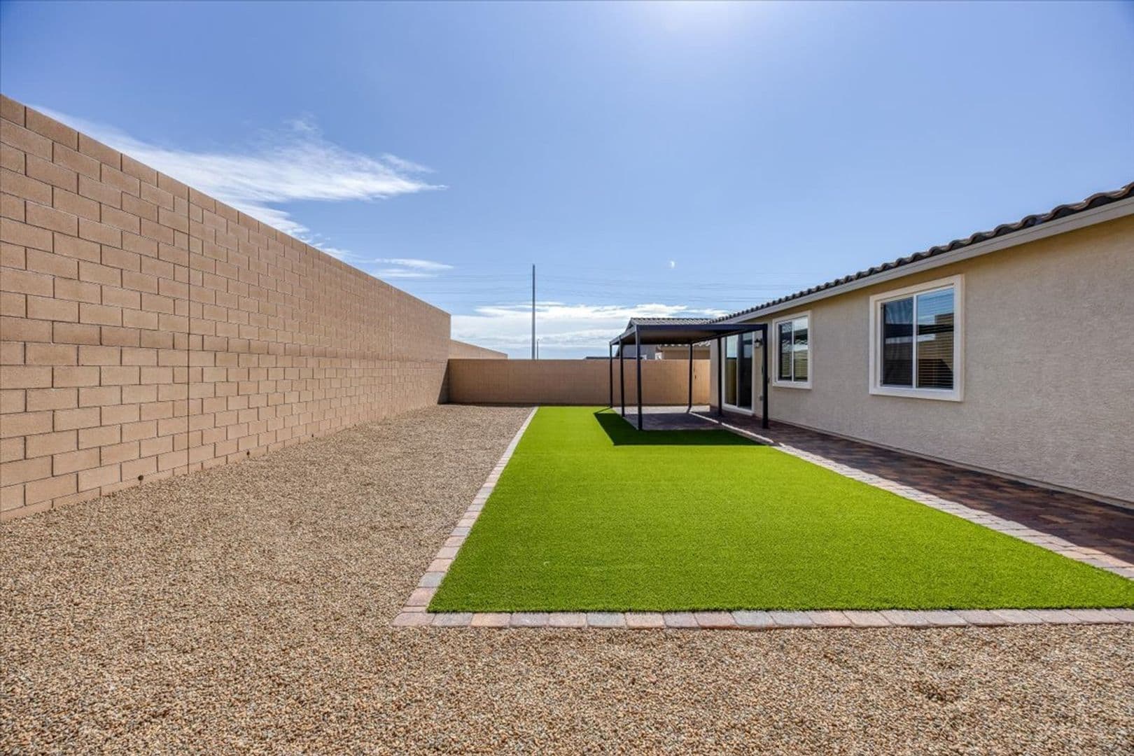 Las Vegas House: 10862 Lewis Pointe Ave