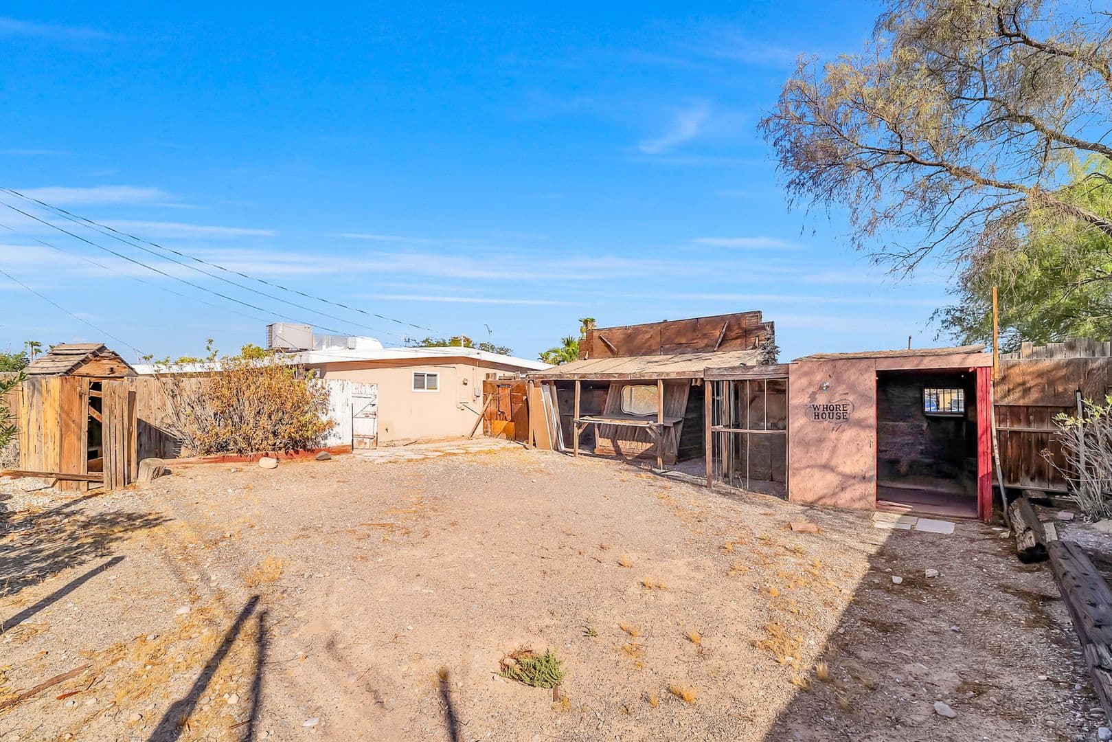 Las Vegas House: 867 Lulu Ave.