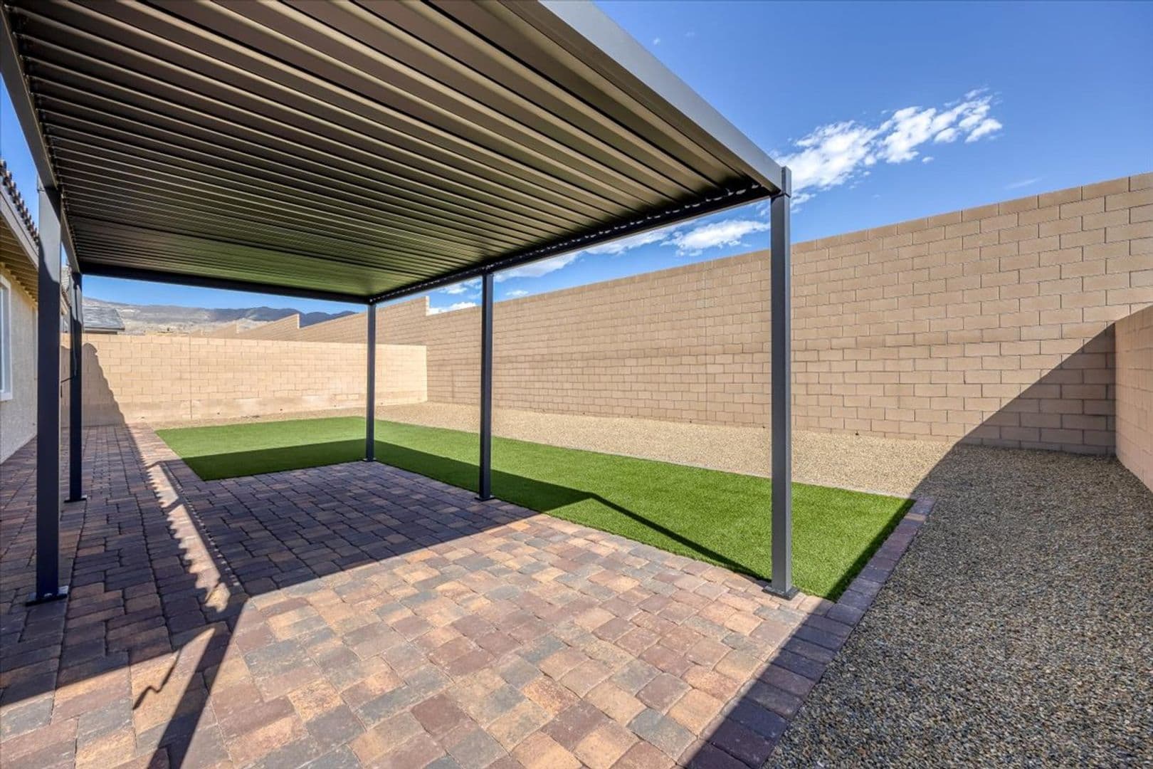 Las Vegas House: 10862 Lewis Pointe Ave