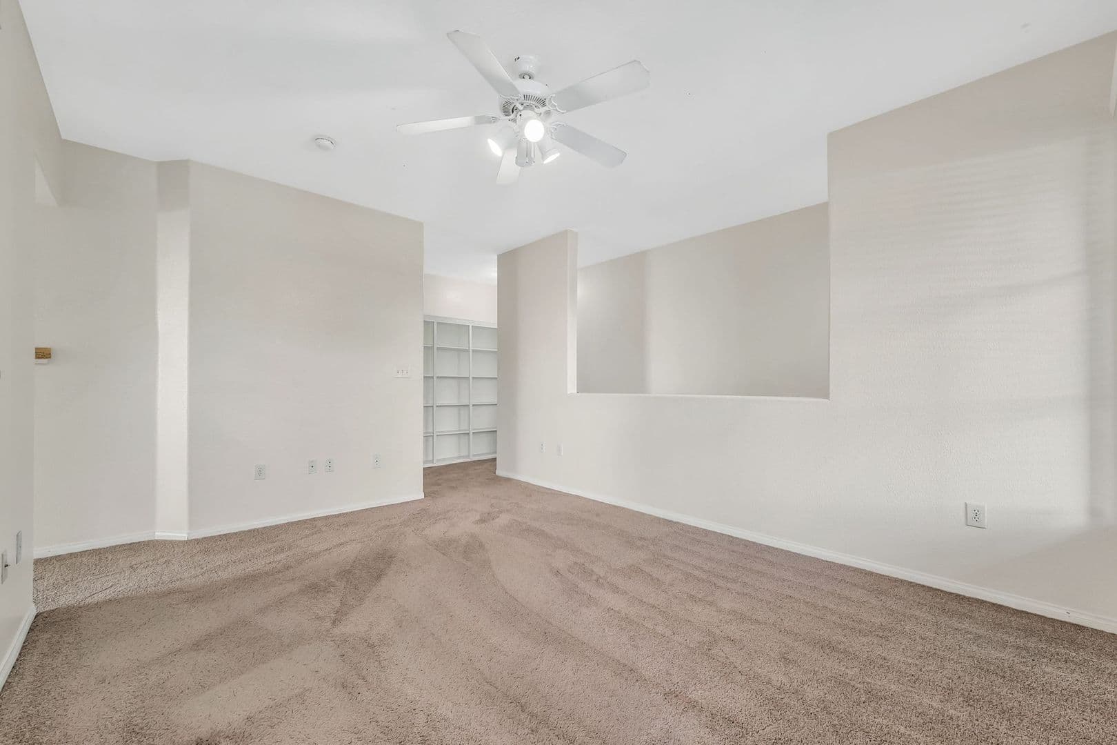 Las Vegas House: 9000 S Las Vegas Blvd #2242