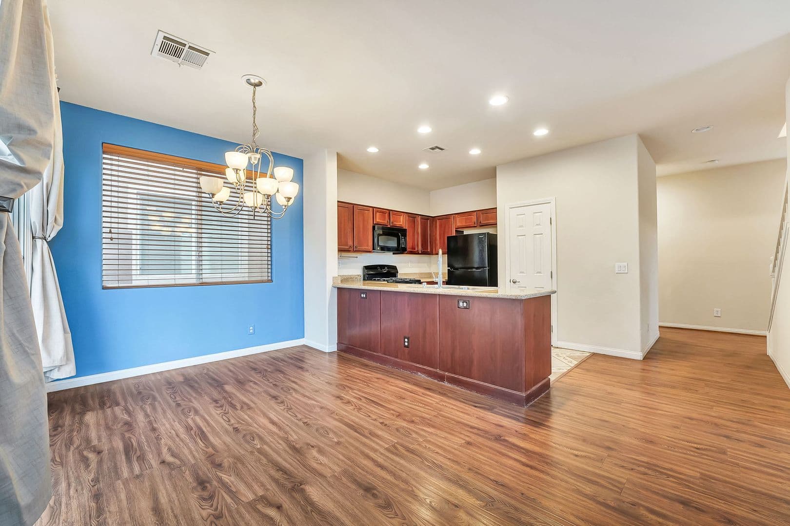 Las Vegas House: 168 Red Tee Lane