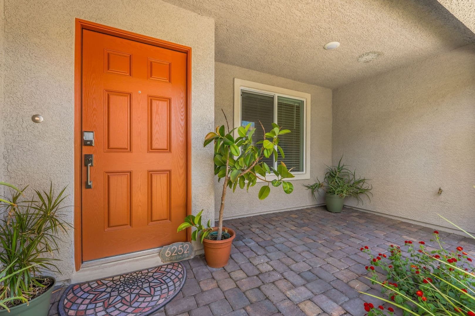 Las Vegas House: 6252 Foxes Dale St
