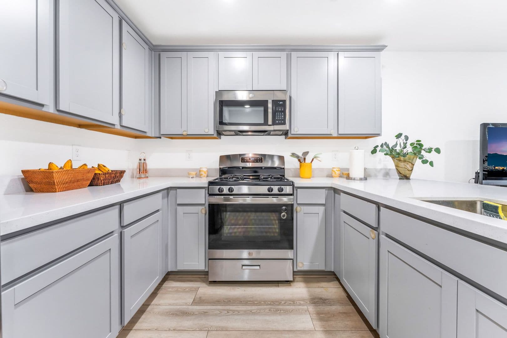 Las Vegas House: 6252 Foxes Dale St