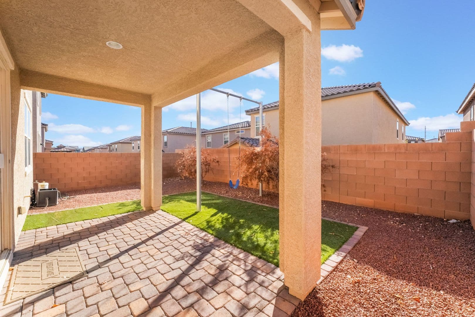 Las Vegas House: 8749 Spanish Ridge Ave
