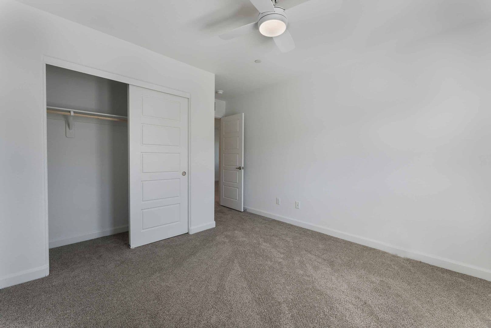 Henderson House: 871 Watford Pl