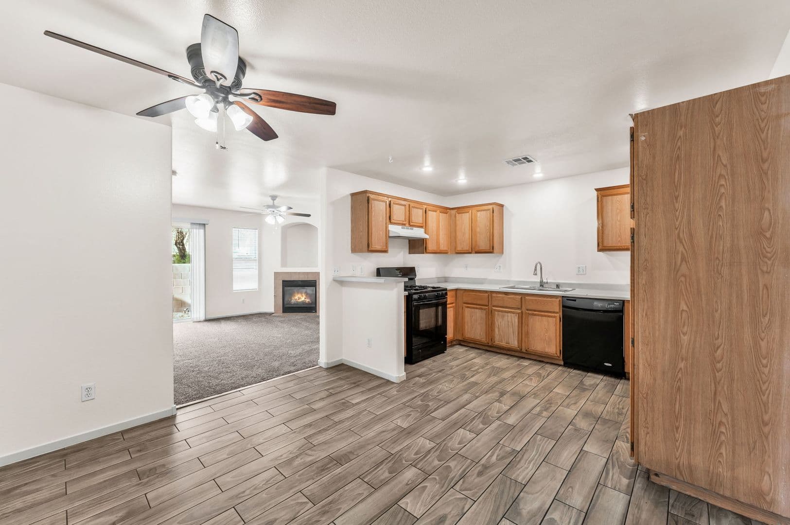 Las Vegas House: 3686 Golden Sunset Ct