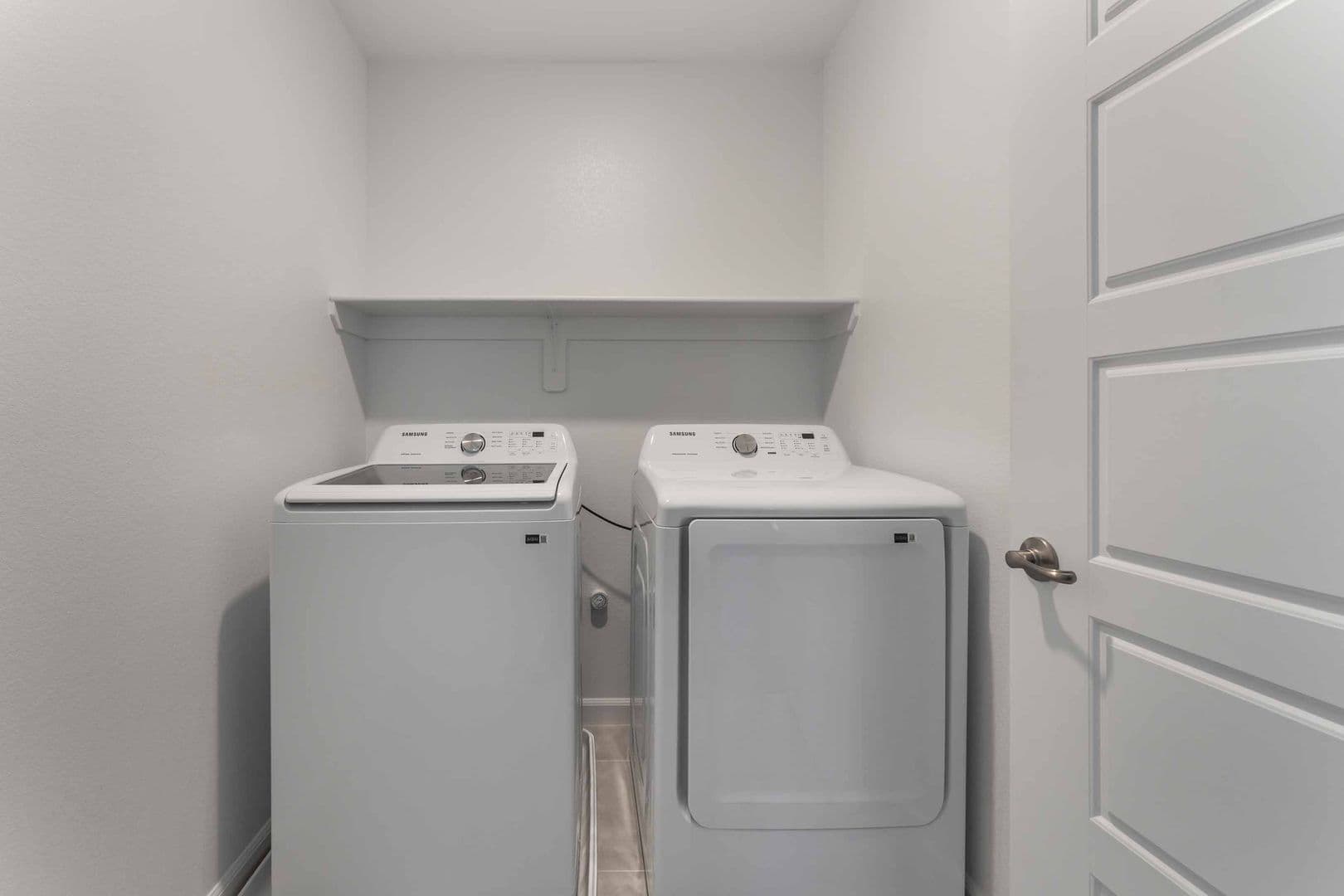 Henderson House: 871 Watford Pl