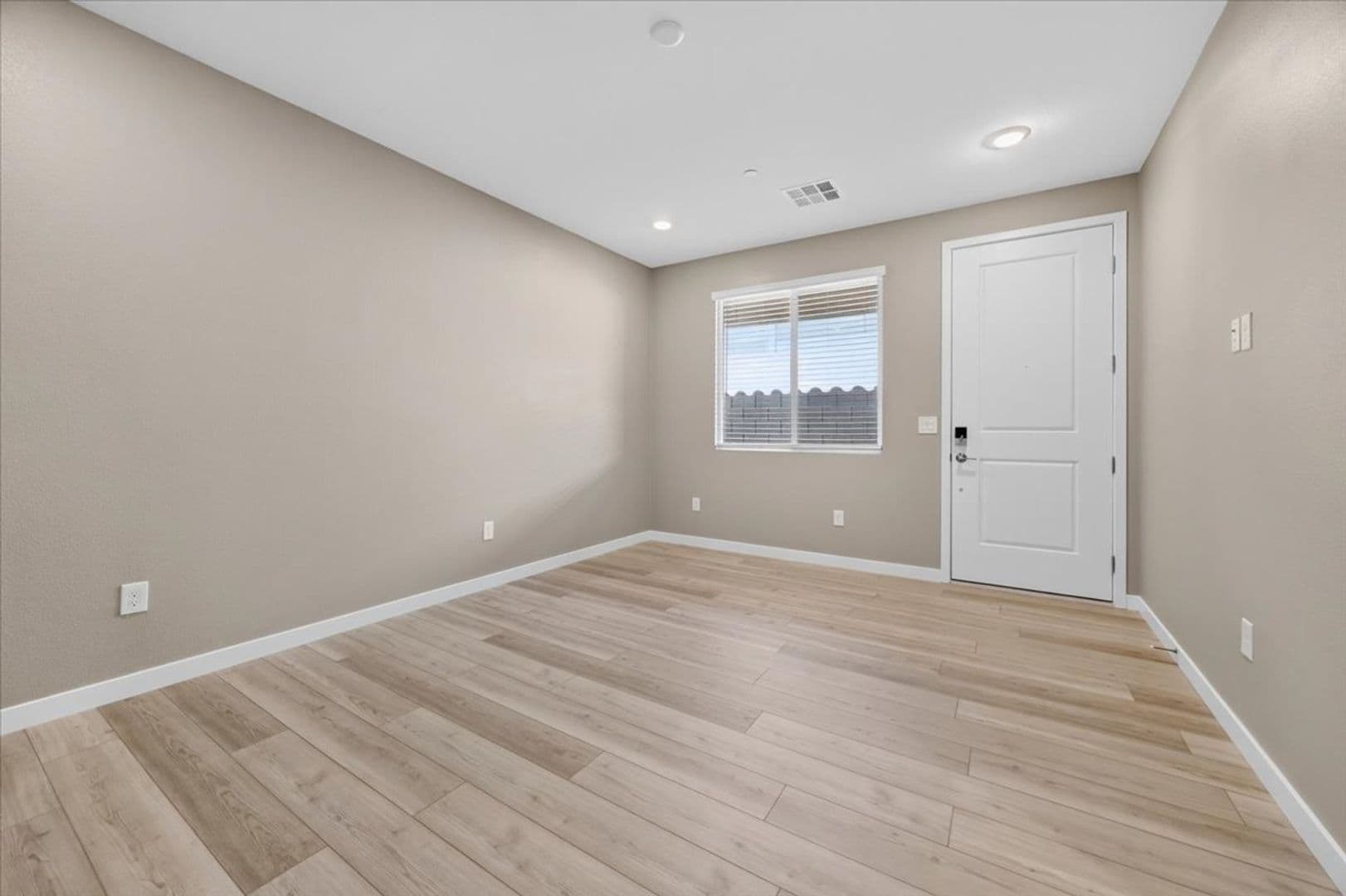 Las Vegas House: 10862 Lewis Pointe Ave