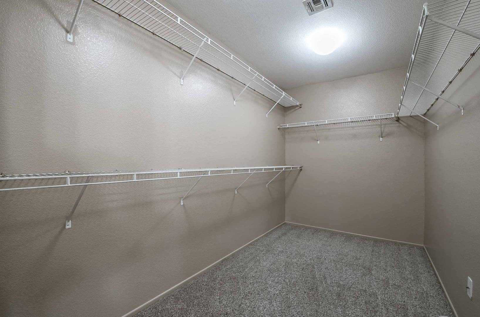 Las Vegas House: 3925 Meadow Foxtail Drive