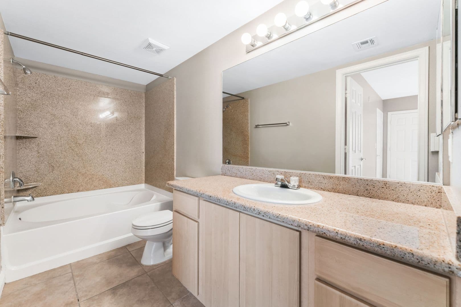 Las Vegas House: 8000 Badura Ave #2070