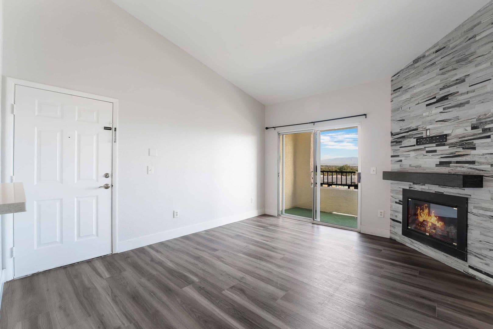 Henderson House: 2120 Ramrod Ave #825